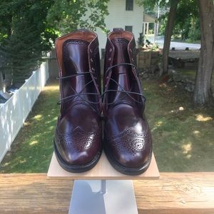 Allen Edmonds Cordovan Dalton boot. Size 10 D.